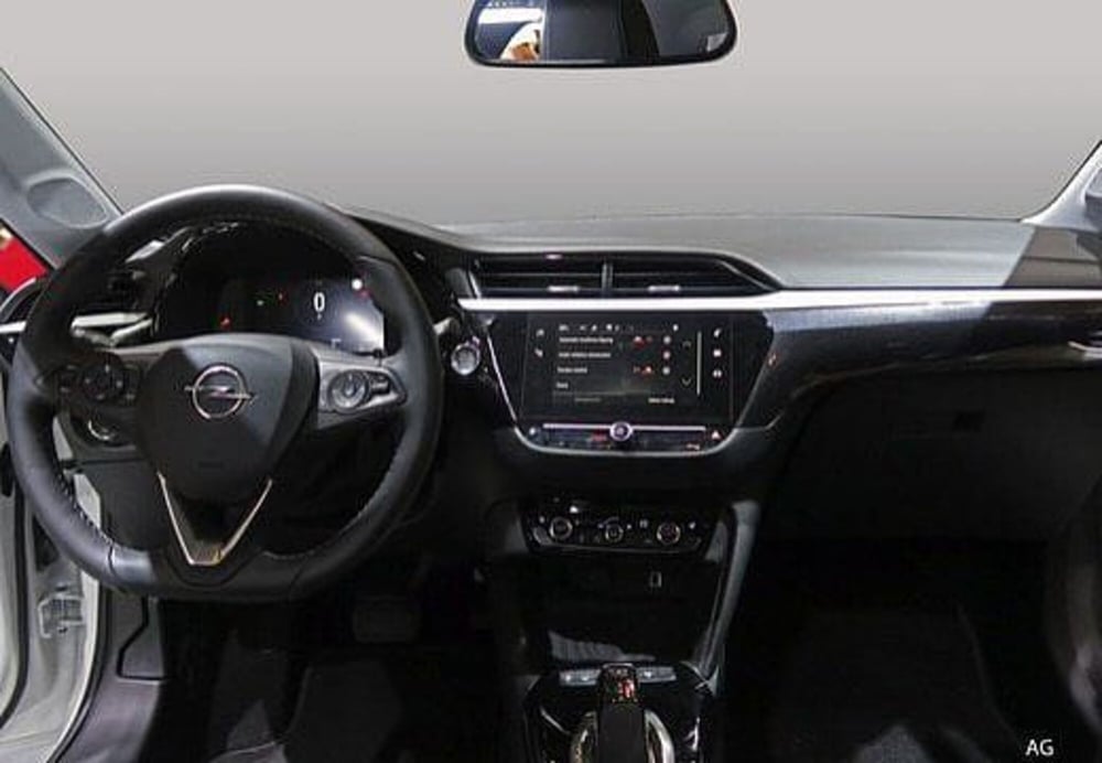 Opel Corsa nuova a Potenza (11)