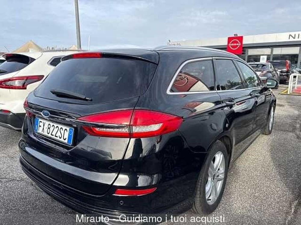 Ford Mondeo Station Wagon usata a Roma (6)