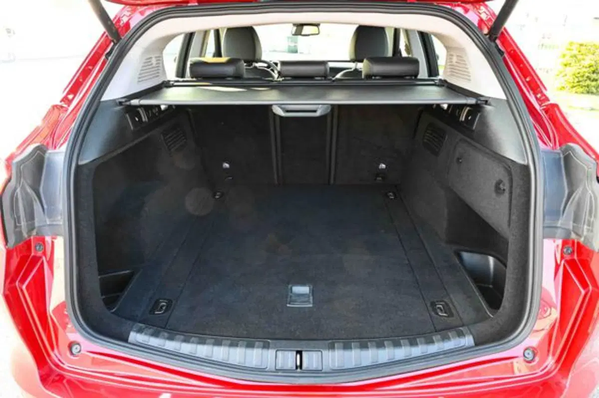 Alfa Romeo Stelvio usata a Torino (5)