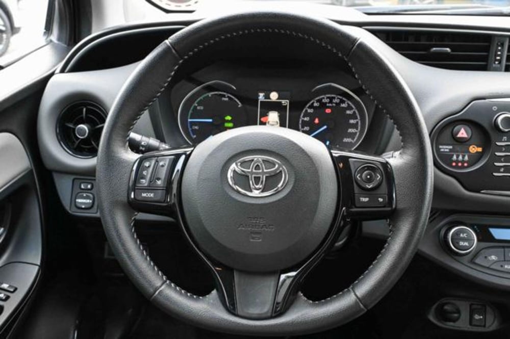 Toyota Yaris usata a Torino (16)