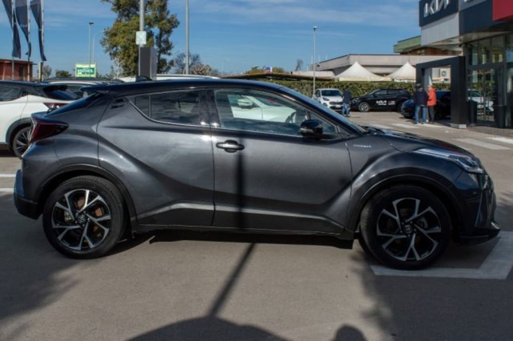 Toyota Toyota C-HR usata a Latina (4)