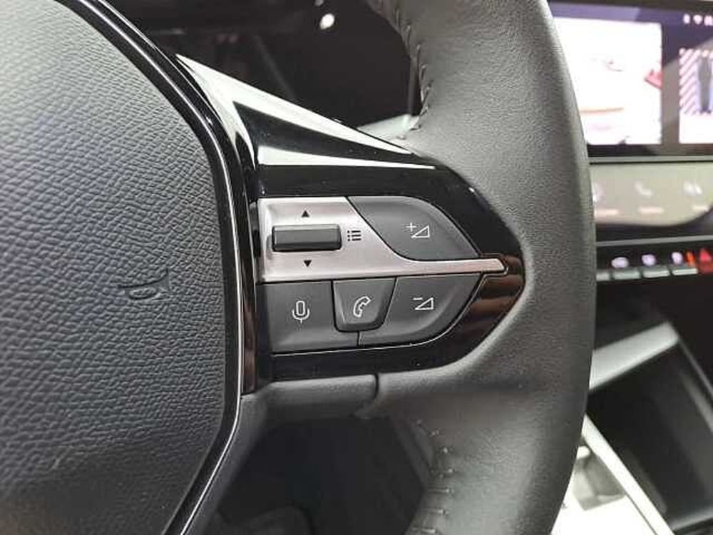 Peugeot 308 usata a Roma (16)