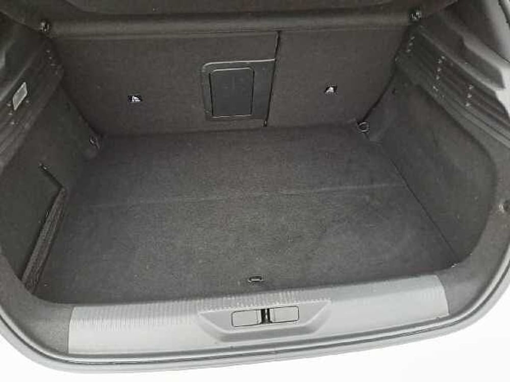 Peugeot 308 usata a Roma (6)