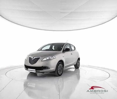 Lancia Ypsilon 0.9 TwinAir 85 CV 5 porte S&amp;S DFN Gold  del 2015 usata a Corciano