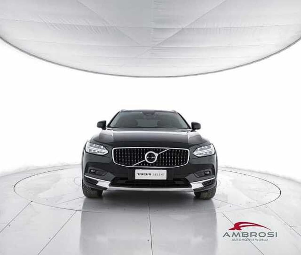 Volvo V90 Cross Country usata a Viterbo (5)