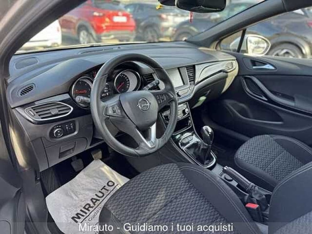 Opel Astra Station Wagon usata a Roma (6)