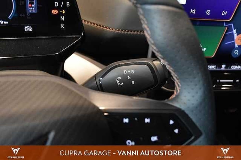 Cupra Born nuova a Verona (14)