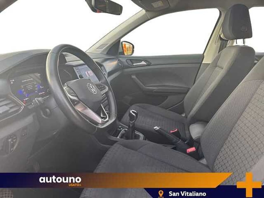 Volkswagen T-Cross usata a Napoli (9)