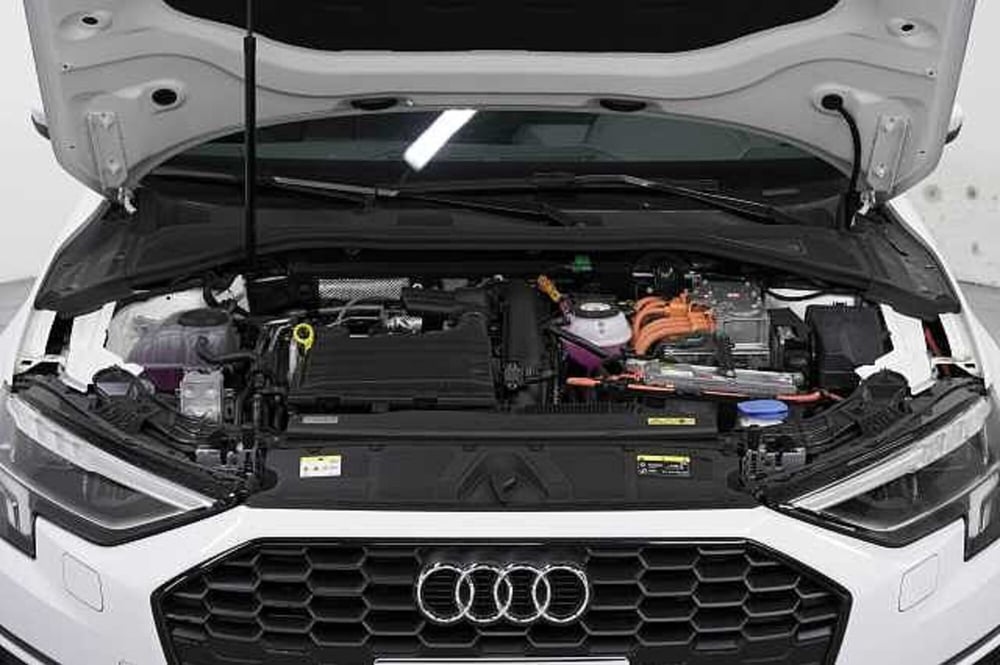 Audi A3 Sportback nuova a Como (11)