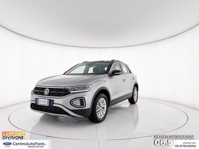 Volkswagen T-Roc 1.0 TSI Life nuova a Albano Laziale