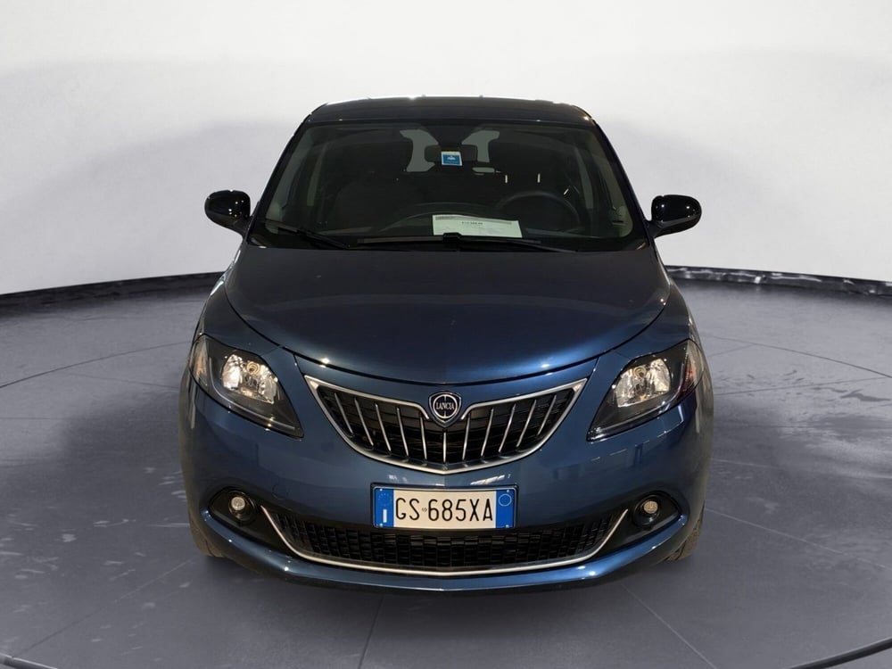 Lancia Ypsilon usata a Brindisi (5)