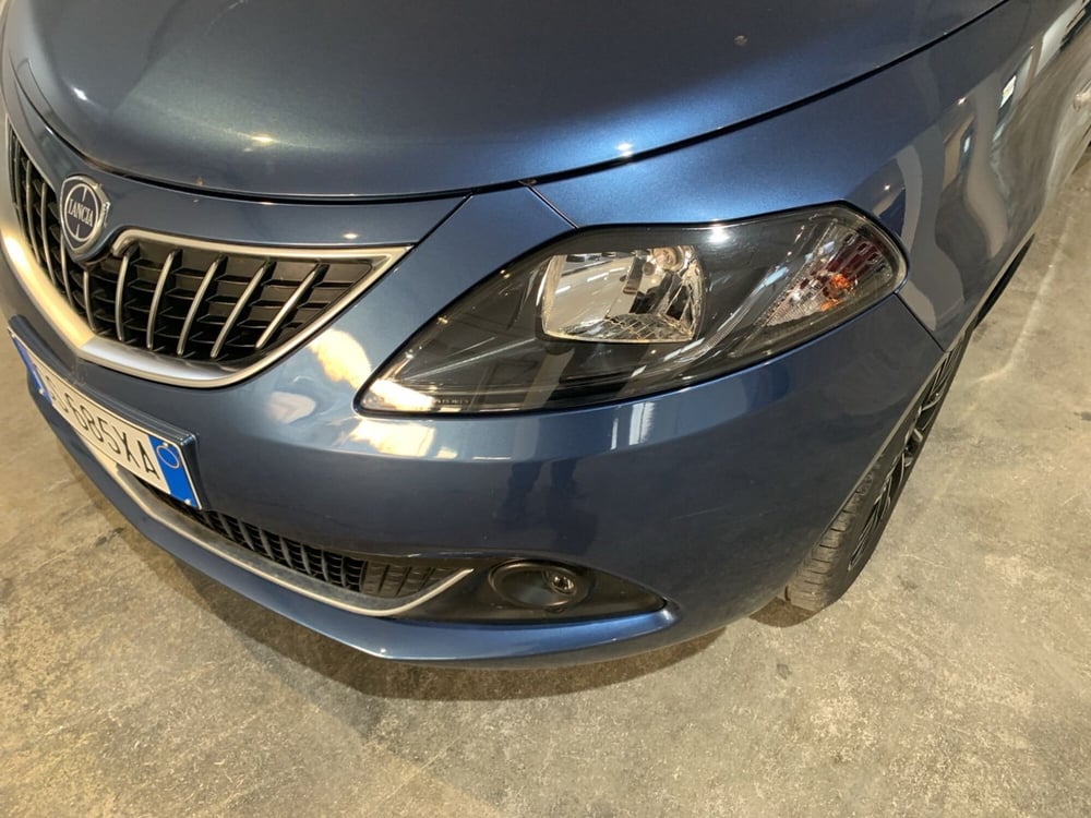 Lancia Ypsilon usata a Brindisi (9)