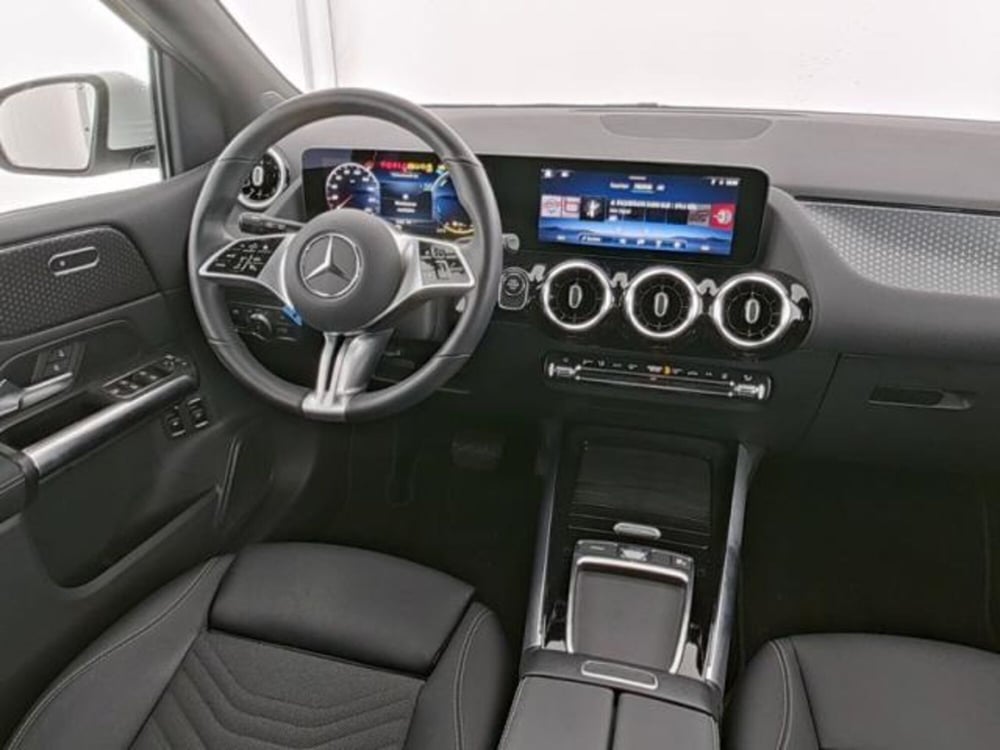 Mercedes-Benz Classe B usata a Milano (6)