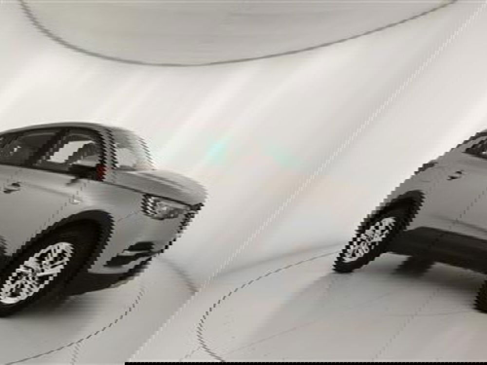 Opel Grandland X usata a Bari (10)