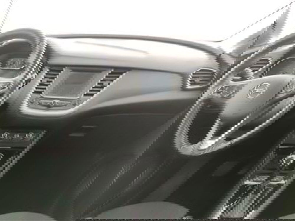 Opel Grandland X usata a Bari (15)