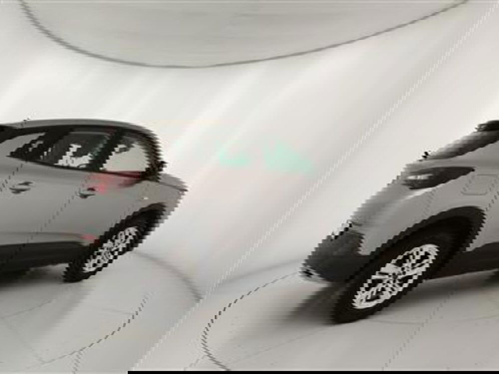 Opel Grandland X usata a Bari (8)