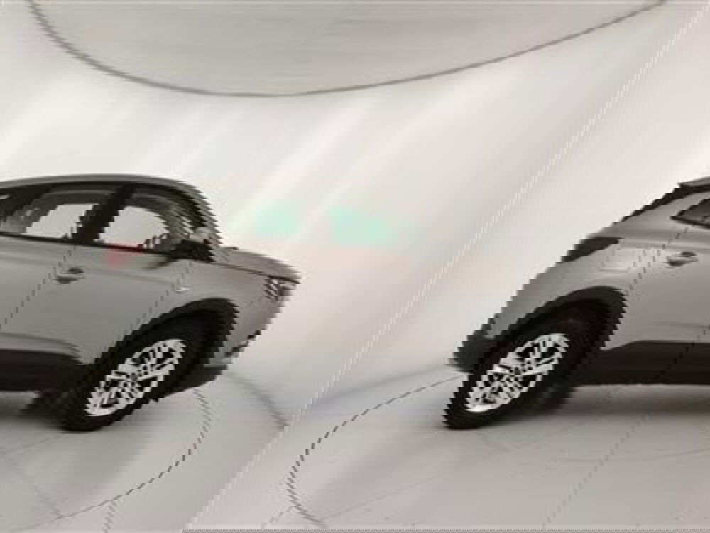 Opel Grandland X usata a Bari (9)