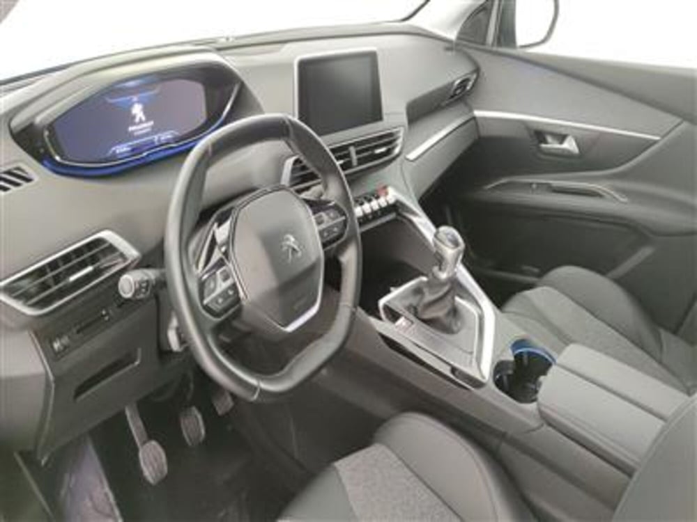 Peugeot 3008 usata a Bari (13)