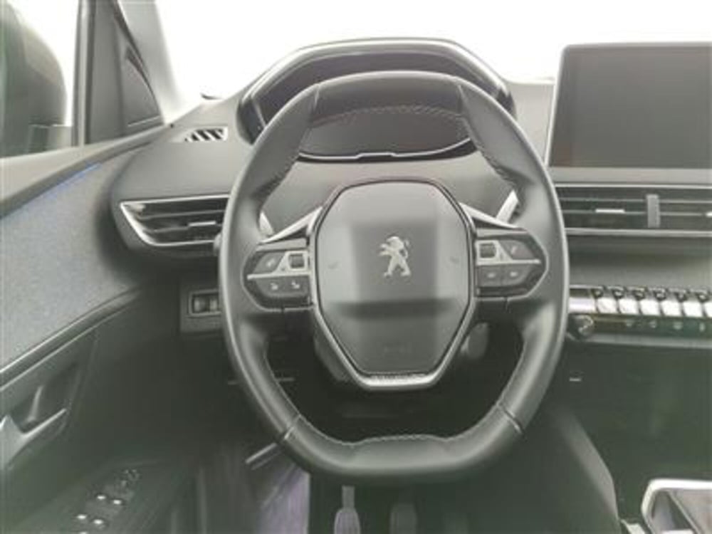 Peugeot 3008 usata a Bari (15)