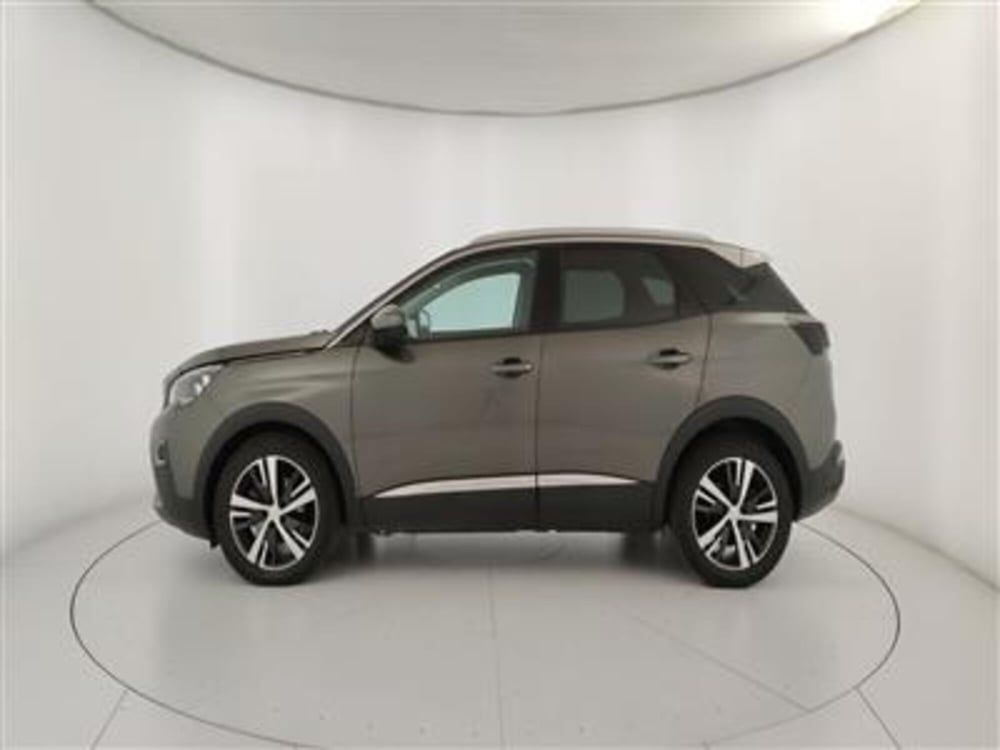 Peugeot 3008 usata a Bari (3)