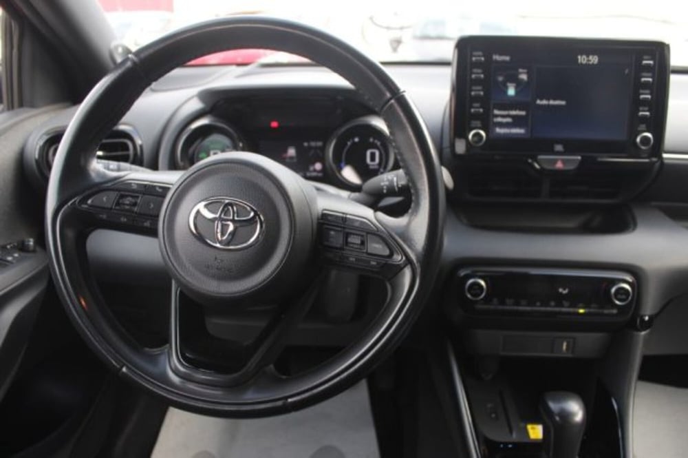 Toyota Yaris Cross usata a Roma (10)