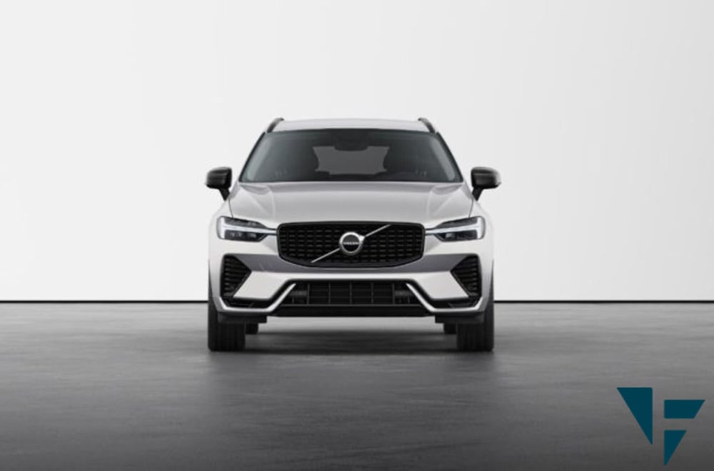 Volvo XC60 nuova a Udine (3)