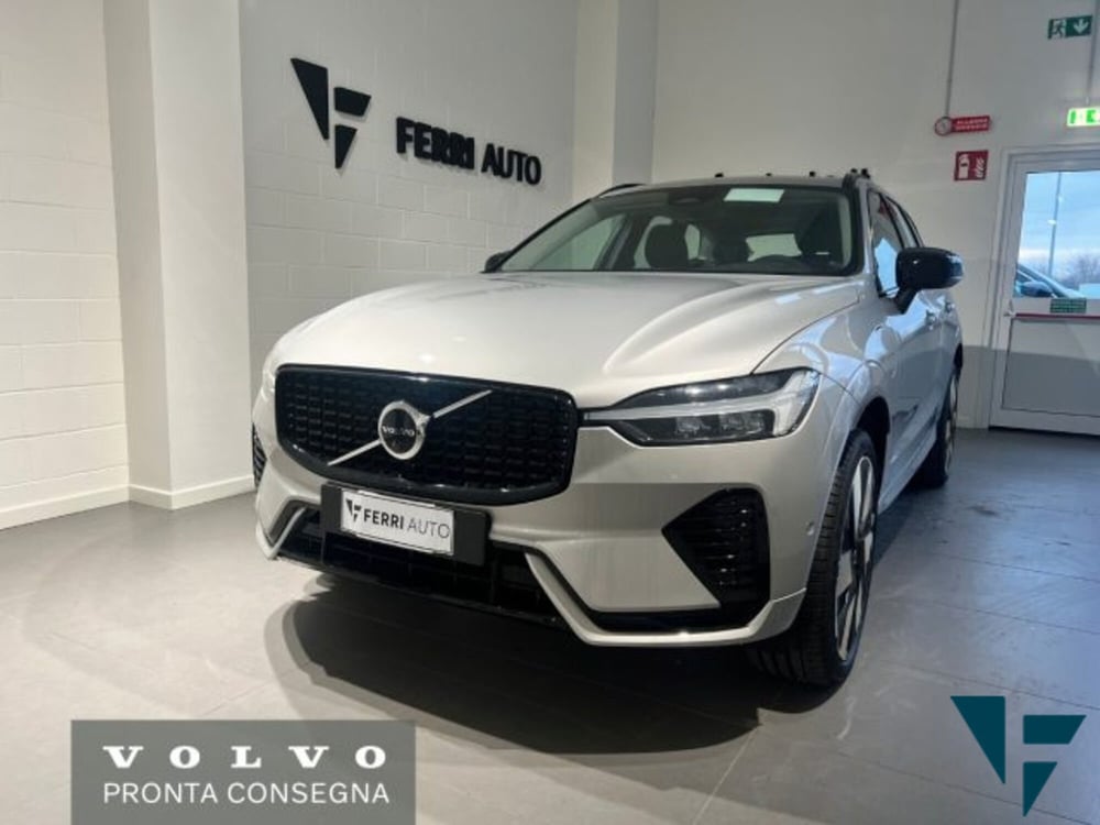 Volvo XC60 nuova a Udine