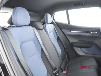 Volvo EX30 Single Motor Extended Range Core rwd nuova a Corciano