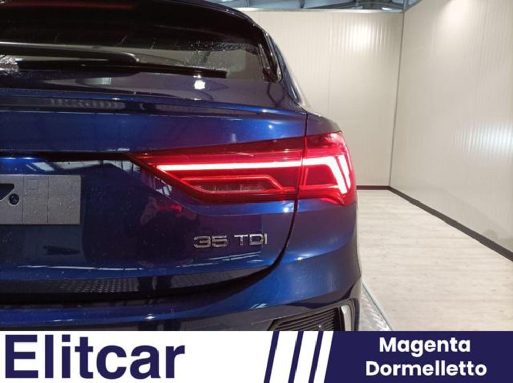 Audi Q3 Sportback nuova a Milano (5)