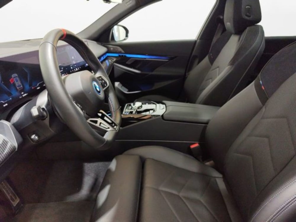 BMW i5 Touring usata a Modena (11)