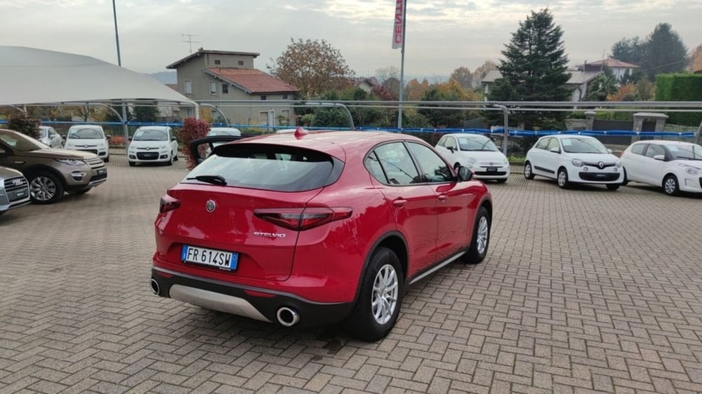 Alfa Romeo Stelvio usata a Como (4)