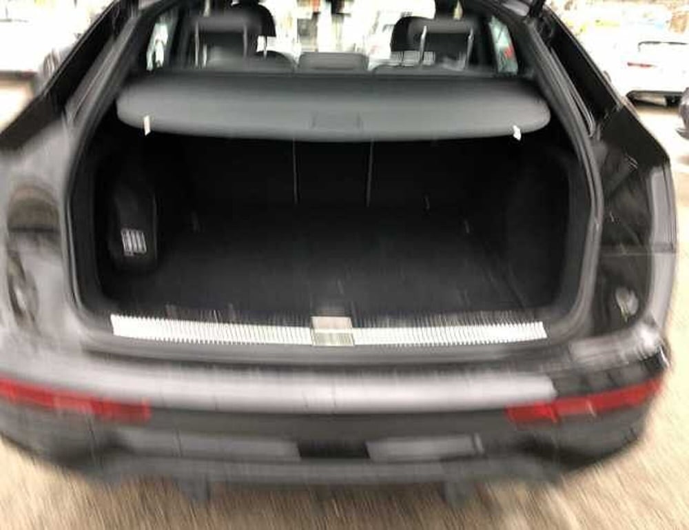 Audi Q5 Sportback usata a Lucca (16)