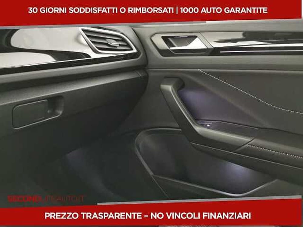 Volkswagen T-Roc usata a Chieti (17)