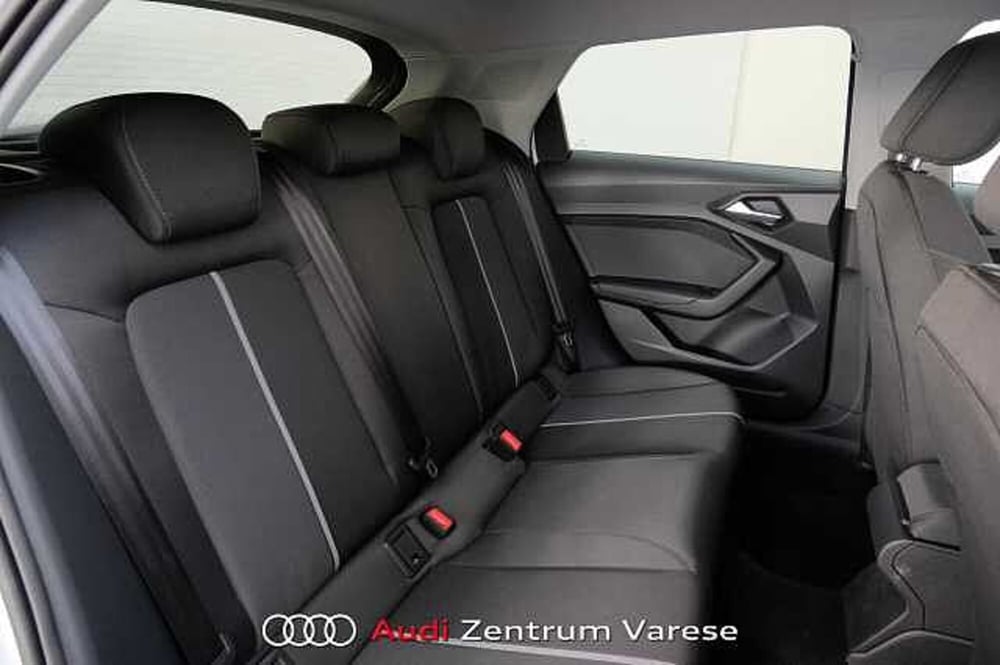 Audi A1 allstreet usata a Varese (7)