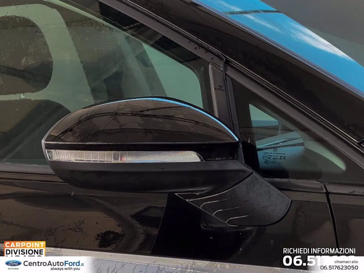 Volkswagen Golf Variant nuova a Roma (15)