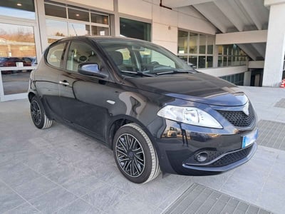 Lancia Ypsilon 1.2 69 CV 5 porte Gold  del 2018 usata a Asti