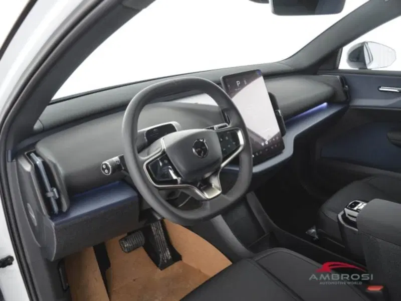 Volvo EX30 nuova a Perugia (6)