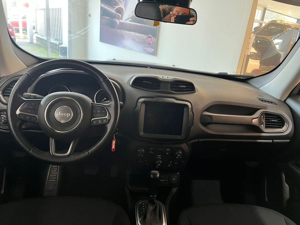 Jeep Renegade usata a Milano (16)