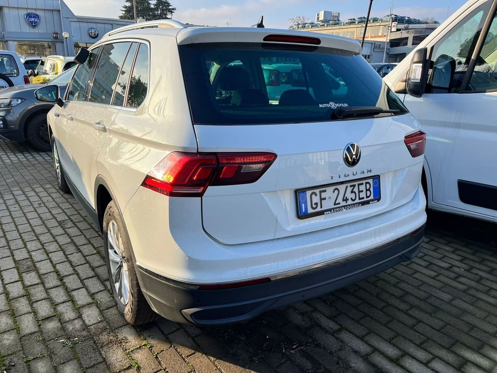 Volkswagen Tiguan usata a Milano (5)