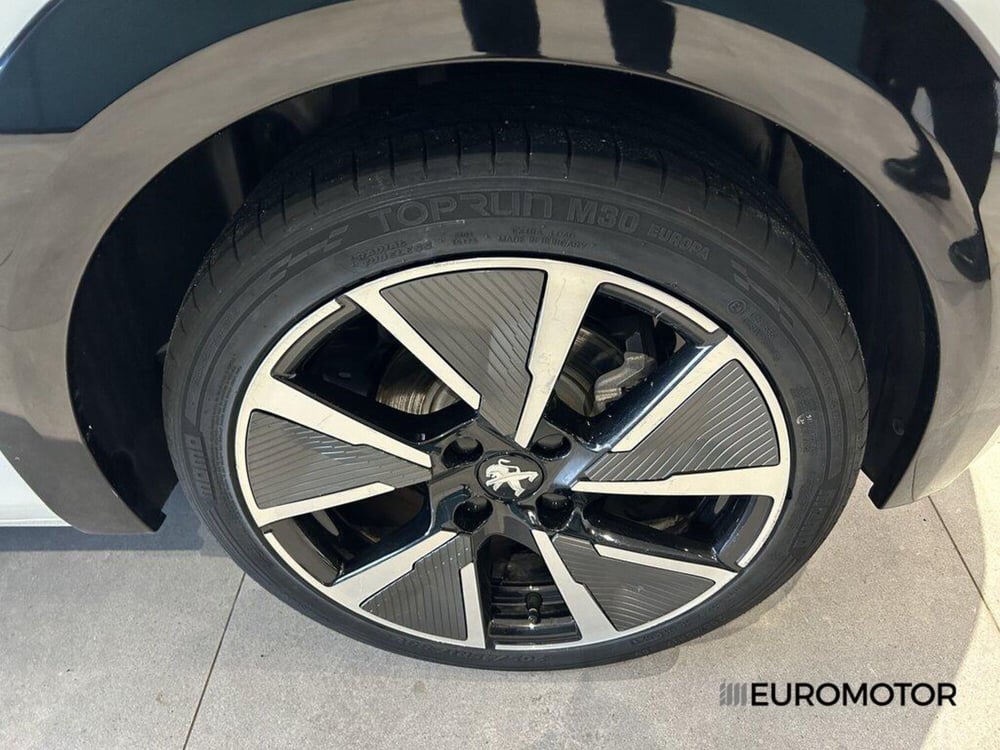 Peugeot 208 usata a Bari (10)