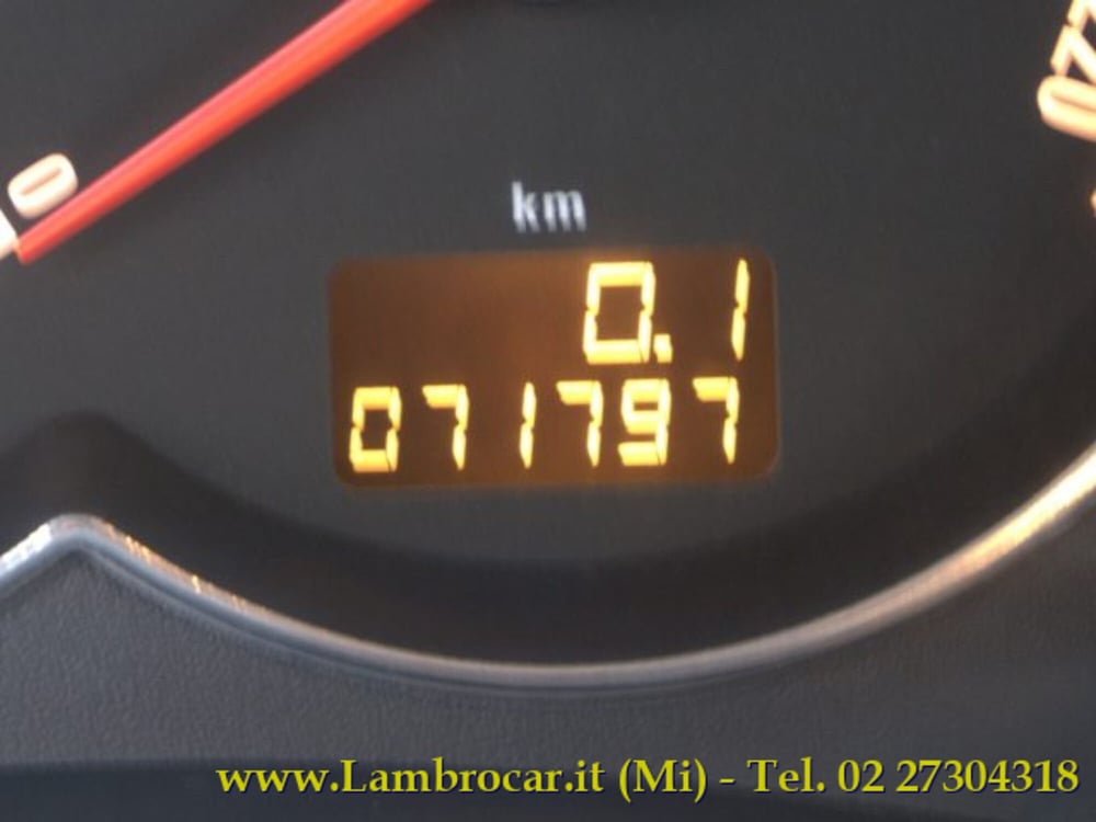 Opel Meriva usata a Milano (7)