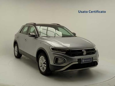 Volkswagen T-Roc 2.0 TDI SCR Advanced BlueMotion Technology del 2024 usata a Pratola Serra