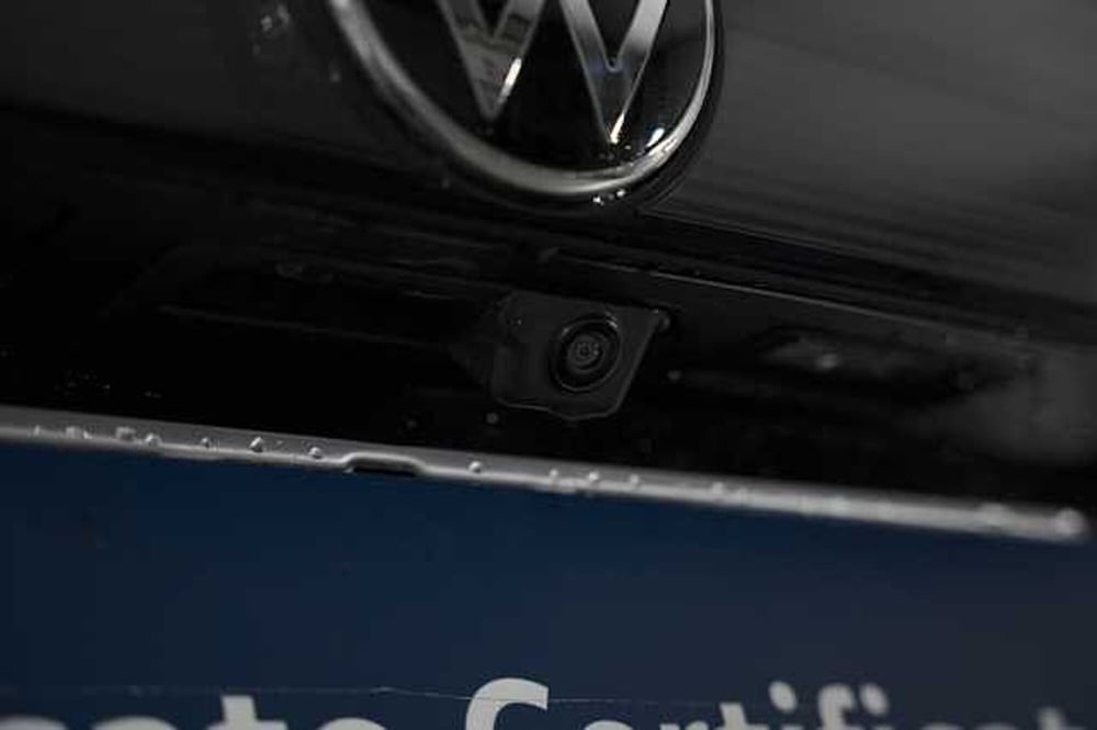 Volkswagen T-Cross usata a Como (9)