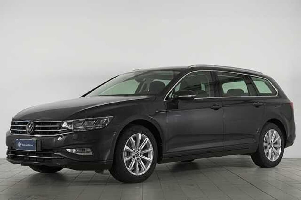 Volkswagen Passat usata a Como