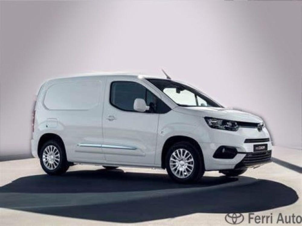 Toyota Proace City Furgone nuova a Padova (3)