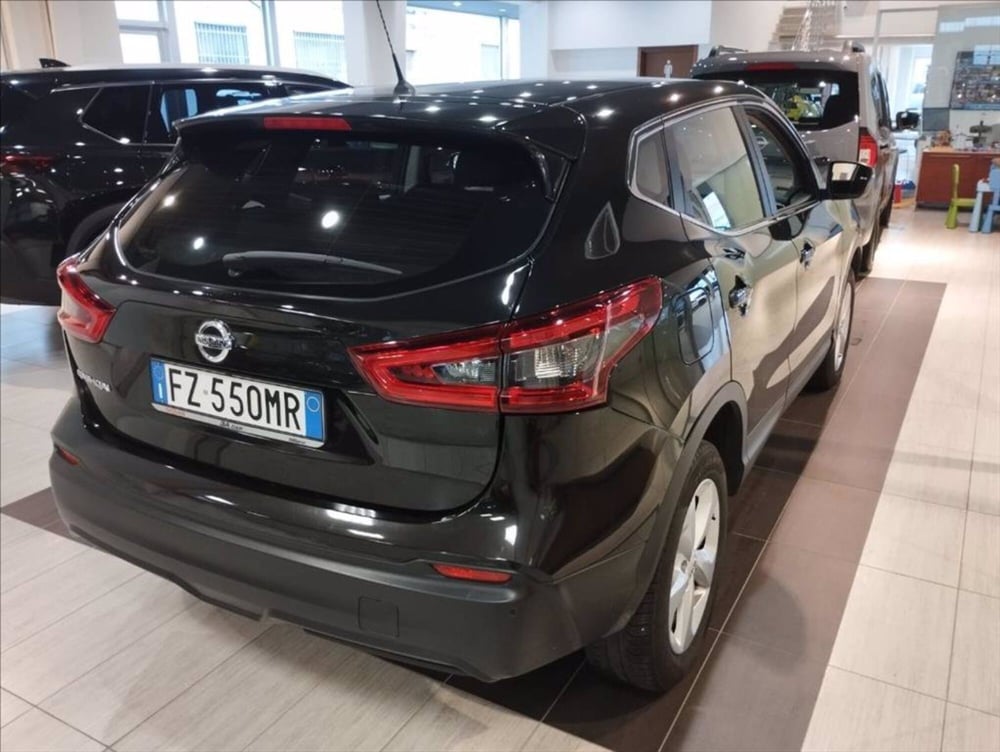 Nissan Qashqai usata a Milano (11)