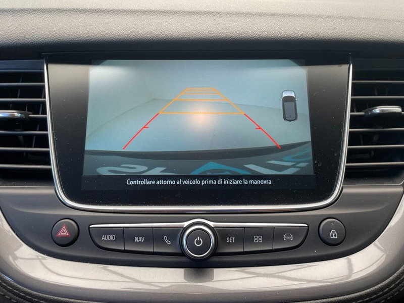 Opel Grandland X usata a Como (12)