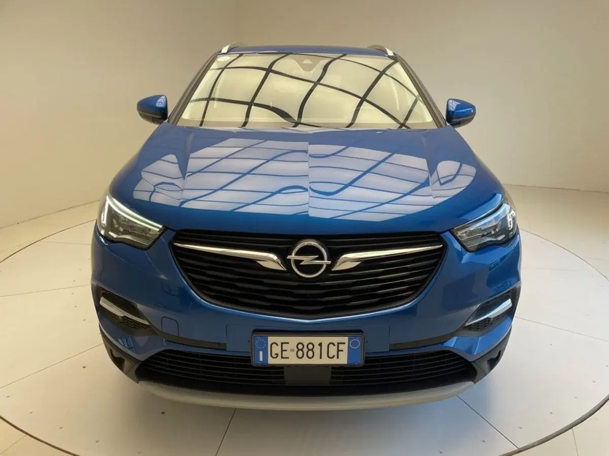 Opel Grandland X usata a Como (2)