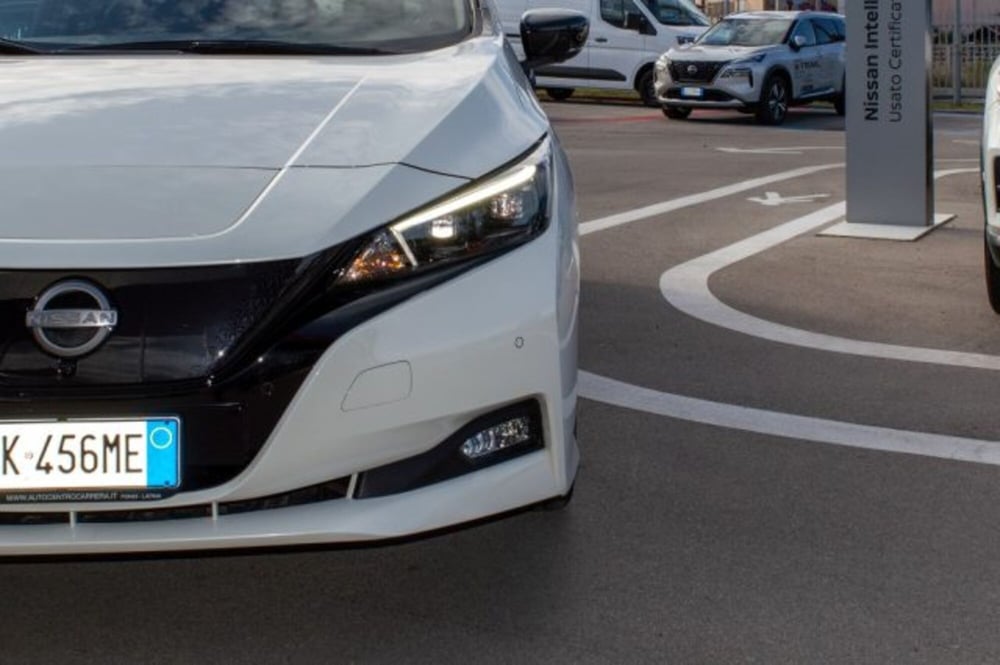 Nissan Leaf usata a Latina (10)