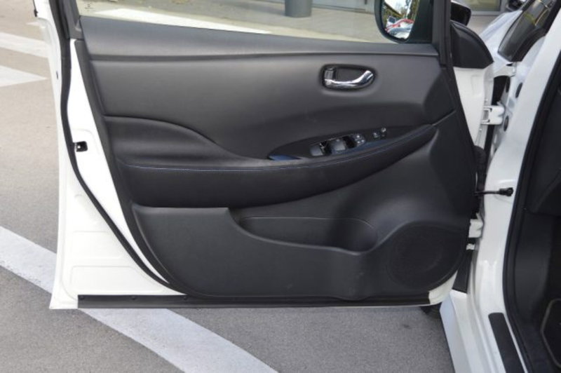 Nissan Leaf usata a Latina (10)